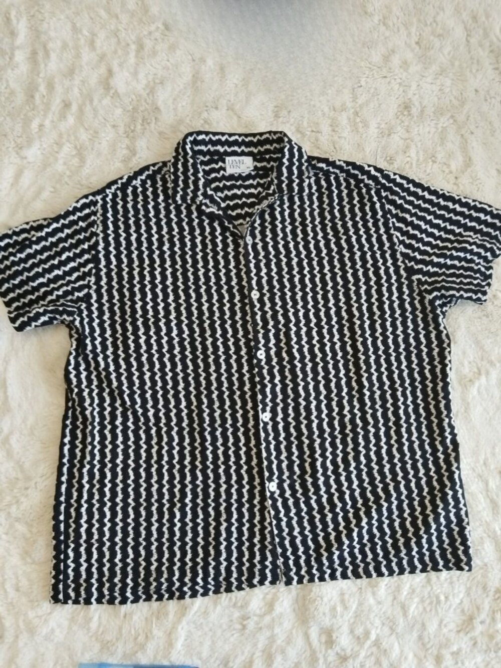 Level Ten Casual Black & White Button Down Shirt - Size XL